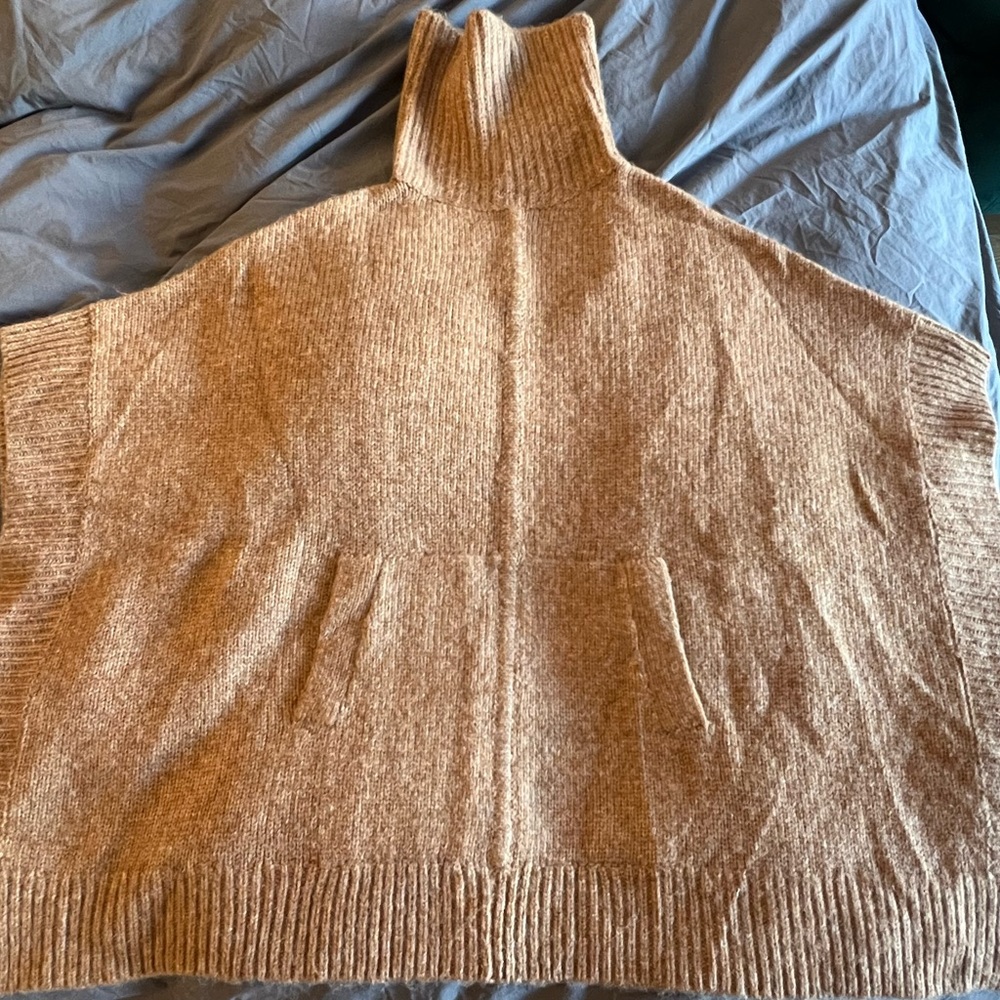 J.CREW RELAXED TURTLENECK PONCHO - Picture 2 of 9